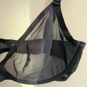 CUUP-The Plunge Mesh Bra-34 F